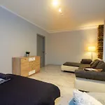 City Center 2-Bedroom Gem In Riga